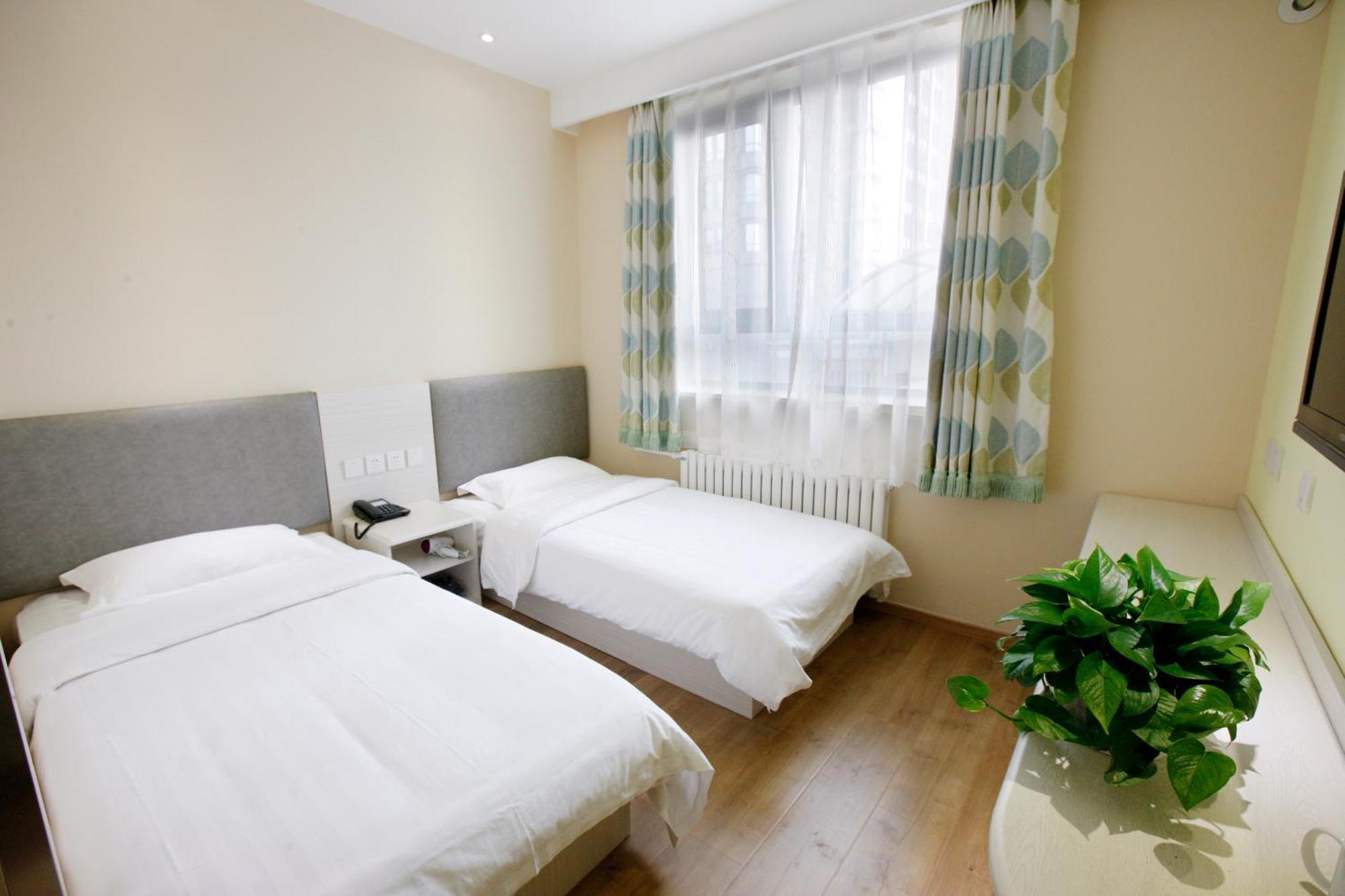 Beijing Dongdan Hotel Near Wangfujing Street,Tian'Anmen Square,The Forbidden City,Free Self-Service Laundry Room Bagian luar foto
